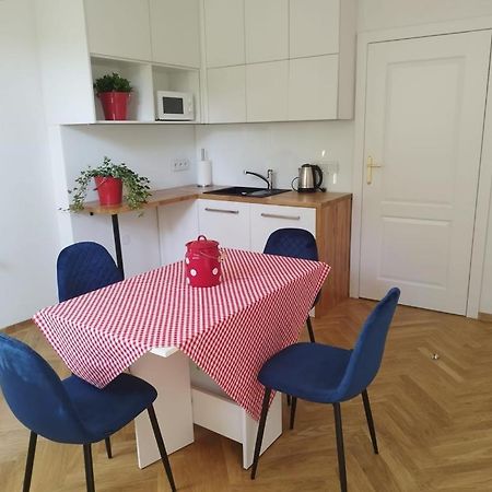 Urban Nest Apartments Brodowicza 14 Krakau Exterior foto